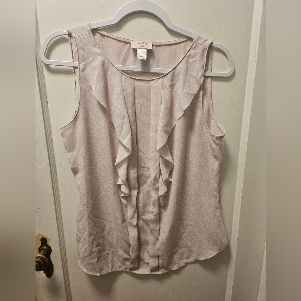 Light Pink w/ Polkadots Ann Taylor LOFT Business Casual Shirt Size Medium Petite